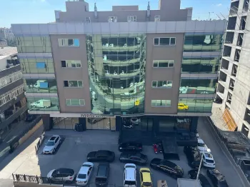 Коммерческое здание класса A+ в районе Topkapi Zeytinburnu — продажа